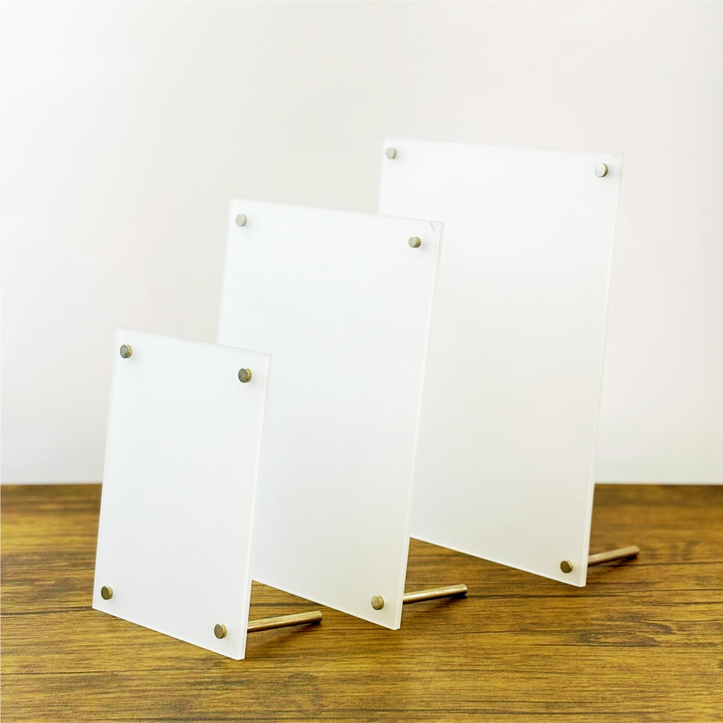 Acrylic Photo Frame With Silver Pin / Promo Menu Holder Picture Stand Decoration for Christmas Gift