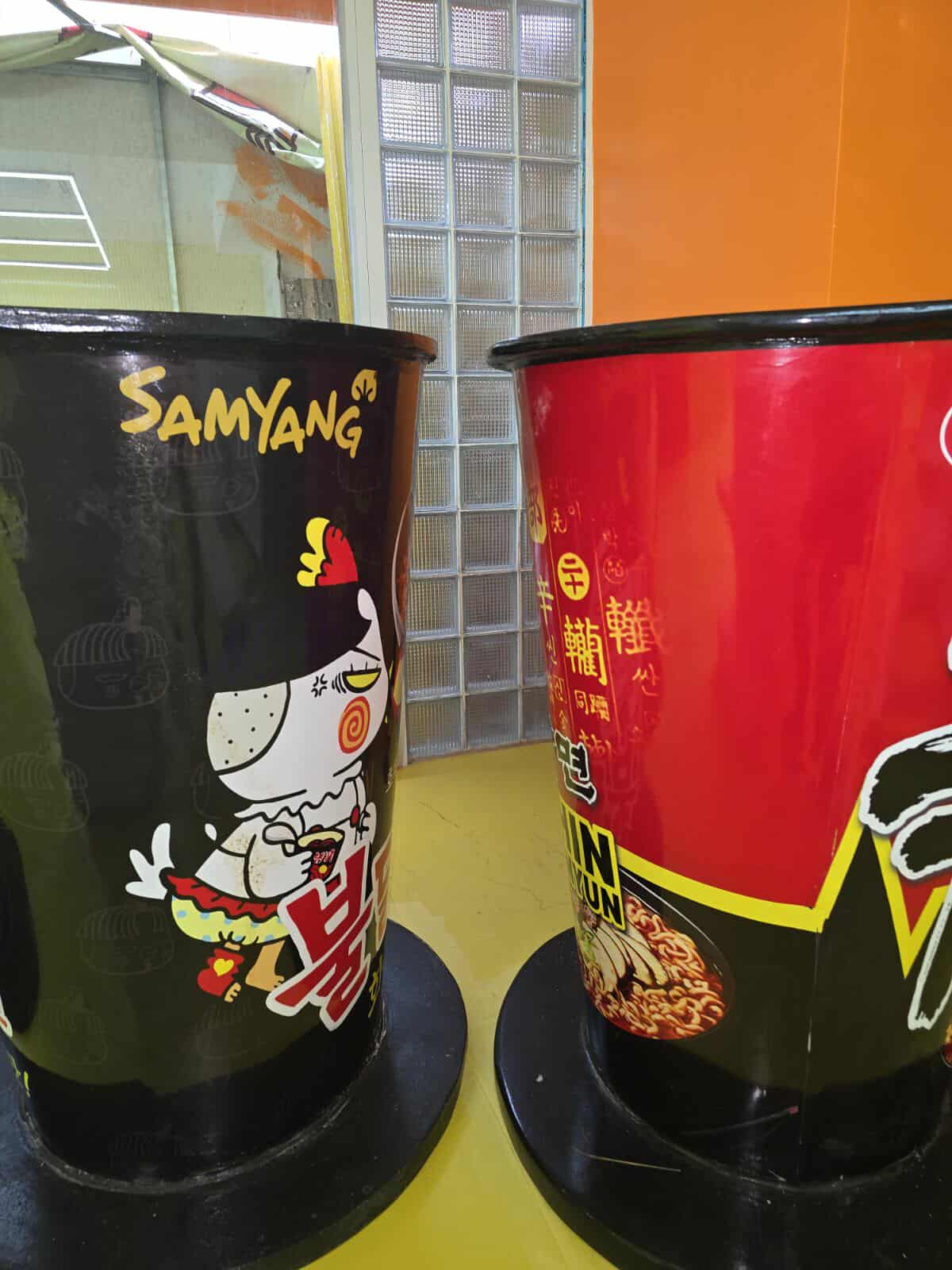 Nongshim Ramyun Cup Table