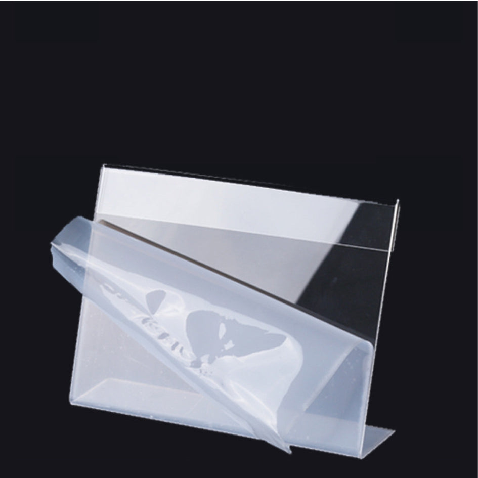 2mm Thick Durable L-shaped Acrylic Sign Holder / Clear Plastic Table Top Name Card Price Tag Stand