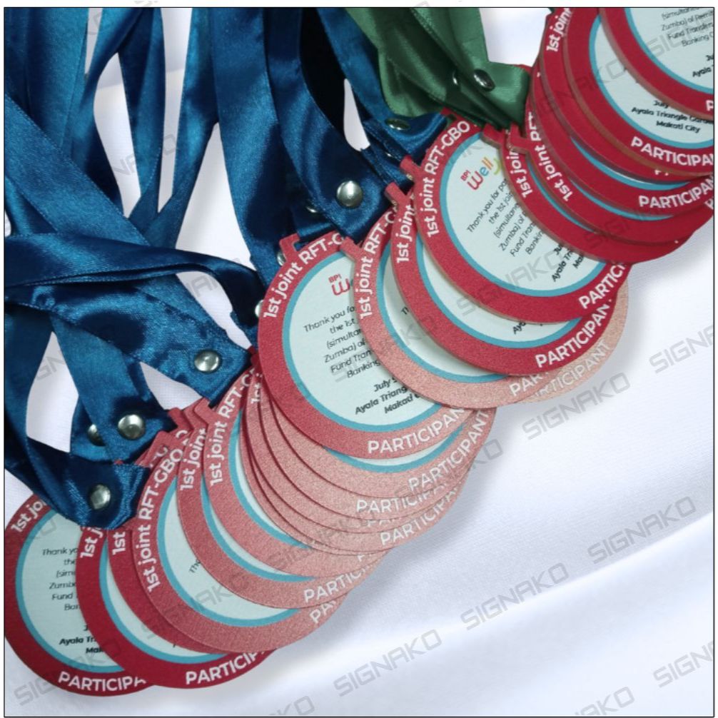 50Pcs) Customized Medal w/ UV Direct Print on 3mm Clear Acrylic w/ Ribbon Lace / Award Trophy Plaque